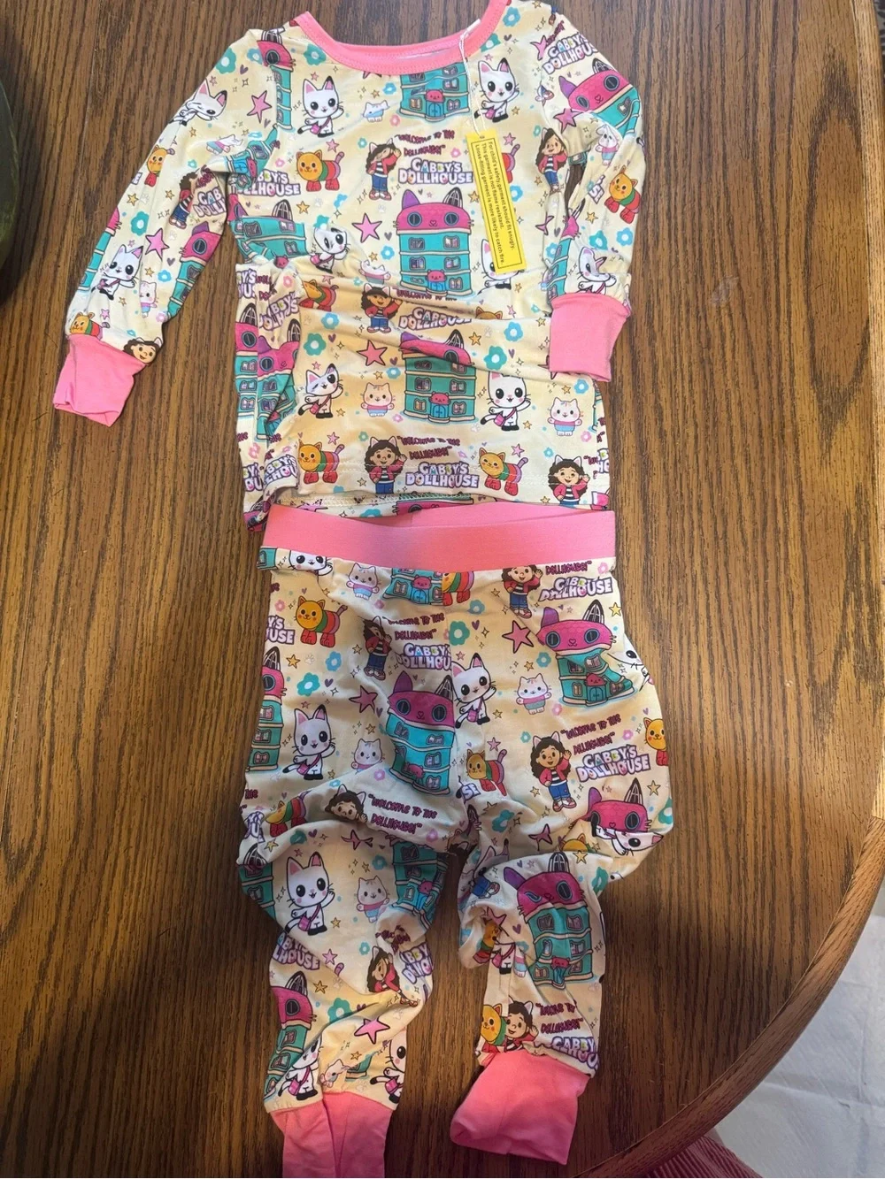 NWT Girls Pink Trim gabby’s  Dollhouse Pajama Set- BAMBOO